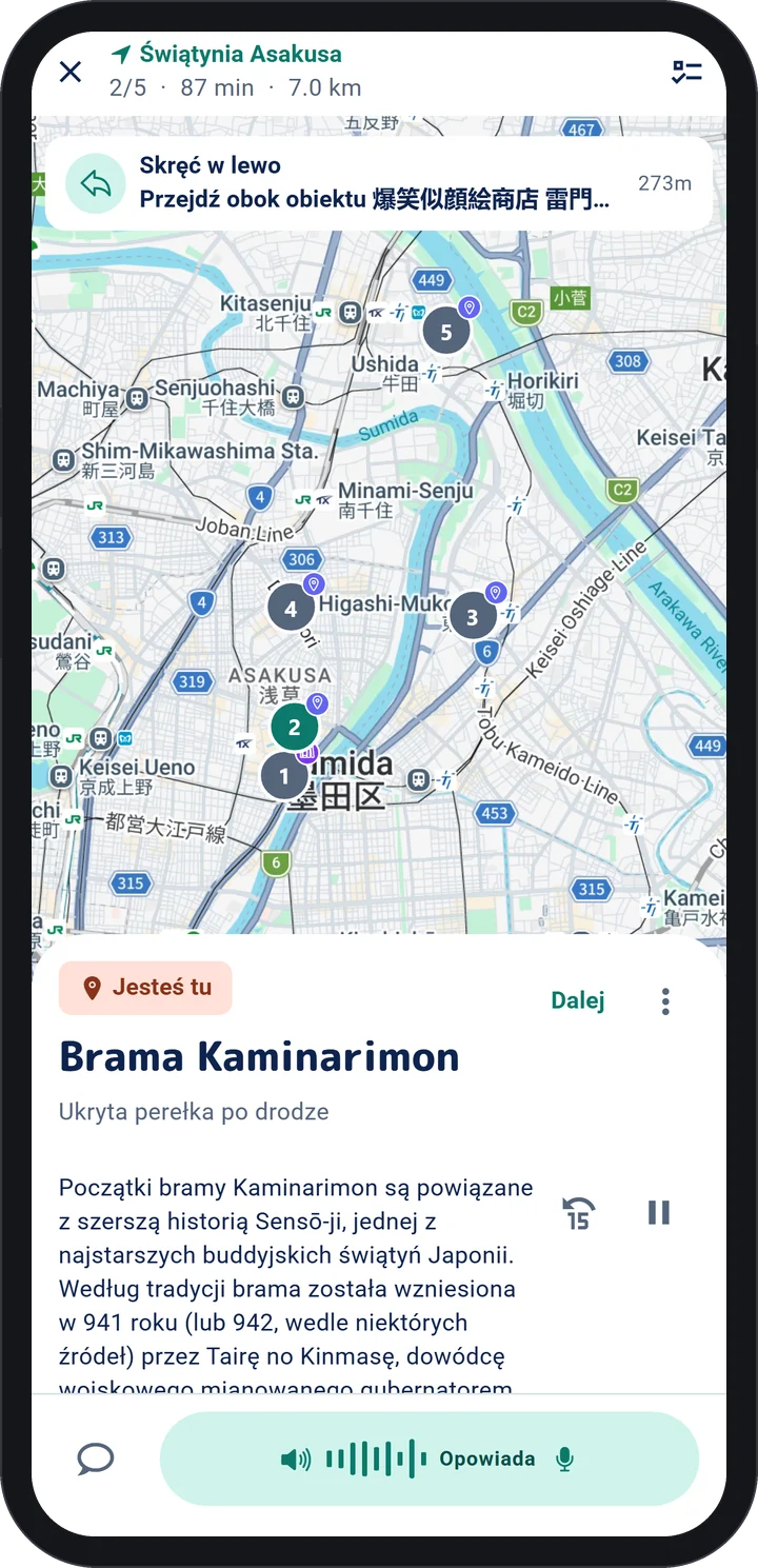 Aplikacja WeGuide AI: przewodnik opowiada historię miejsca, gdy czekasz na przystanku w Asakusie